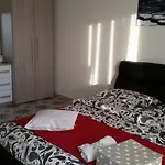 فندق مبيت وإفطار Lian كازيرتا