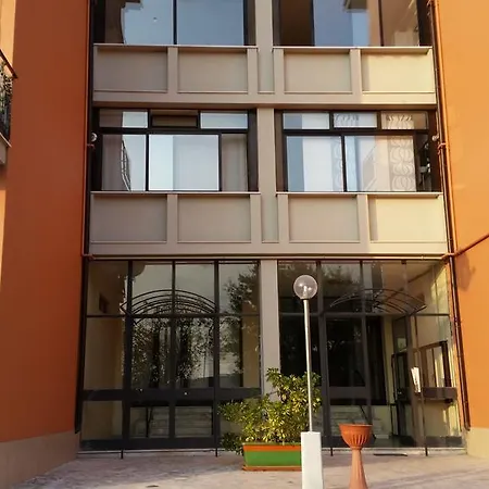 Lian Panzió Caserta