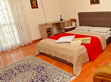 Bed & Breakfast Lian