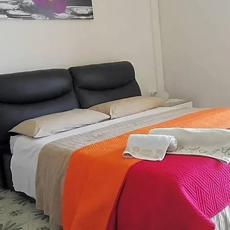 Bed & Breakfast Lian *