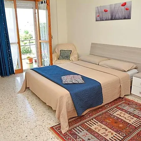 Bed & Breakfast Lian *