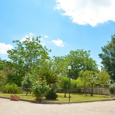 住宿加早餐酒店 Lian