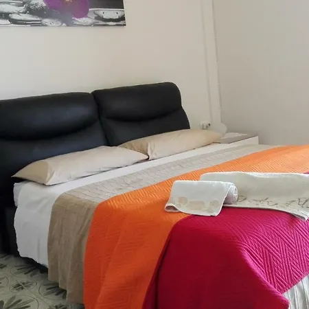 住宿加早餐酒店 Lian *